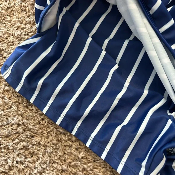 Women’s medium sporty two piece high waisted boy shorts swim suit bikini - Picture 2 of 3